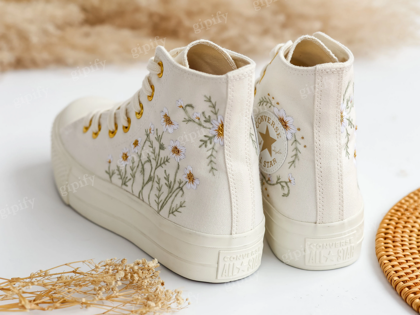 Custom Wedding Sneakers Platform, White Flower Embroidered Converse, Daisy Embroidery Bridal Sneakers, Personalized Bride Shoes Wedding Gift