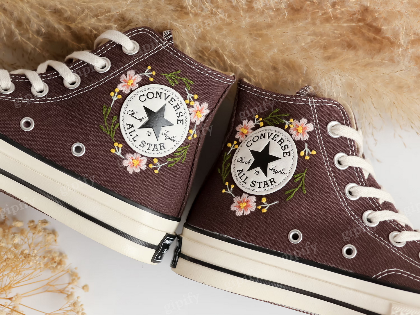 Custom Embroidered Converse, Flowers Embroidered Shoes, Daisy Embroidered Converse, Flowers Embroidery Sneakers Custom, Gifts for Girlfriend