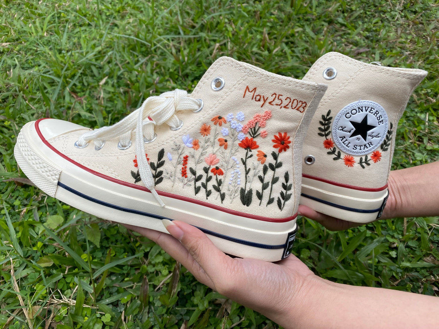 Custom Converse Platform/ Wedding Flowers Embroidered Platform Shoes/ Bridal Flowers Embroidered Sneakers/ Personalized Bridal Sneaker