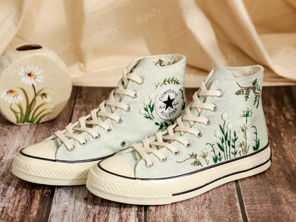 Customized Embroidered Converse High Tops, Flower Embroidered Shoes Women, Personalized Sneakers, Wedding Converse for Bride, Handmade Gift