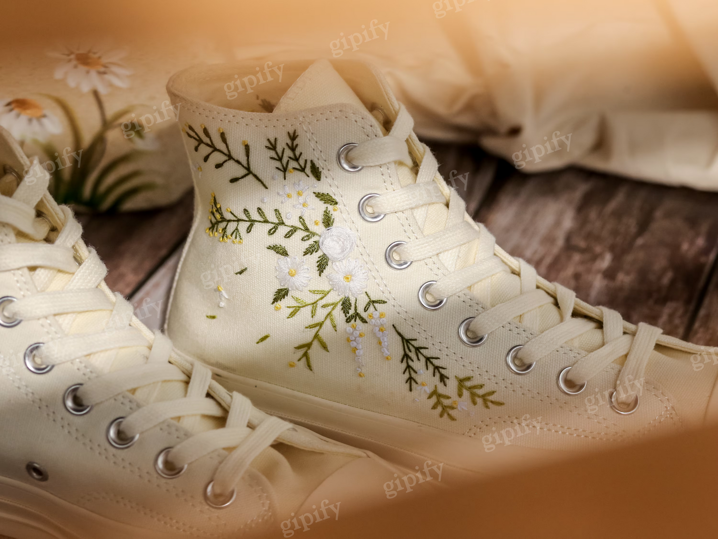 Custom Embroidered Wedding Converse, White Flowers Embroidered Sneakers for Bride, Embroidered Wedding Reception Shoes, Wedding Gifts