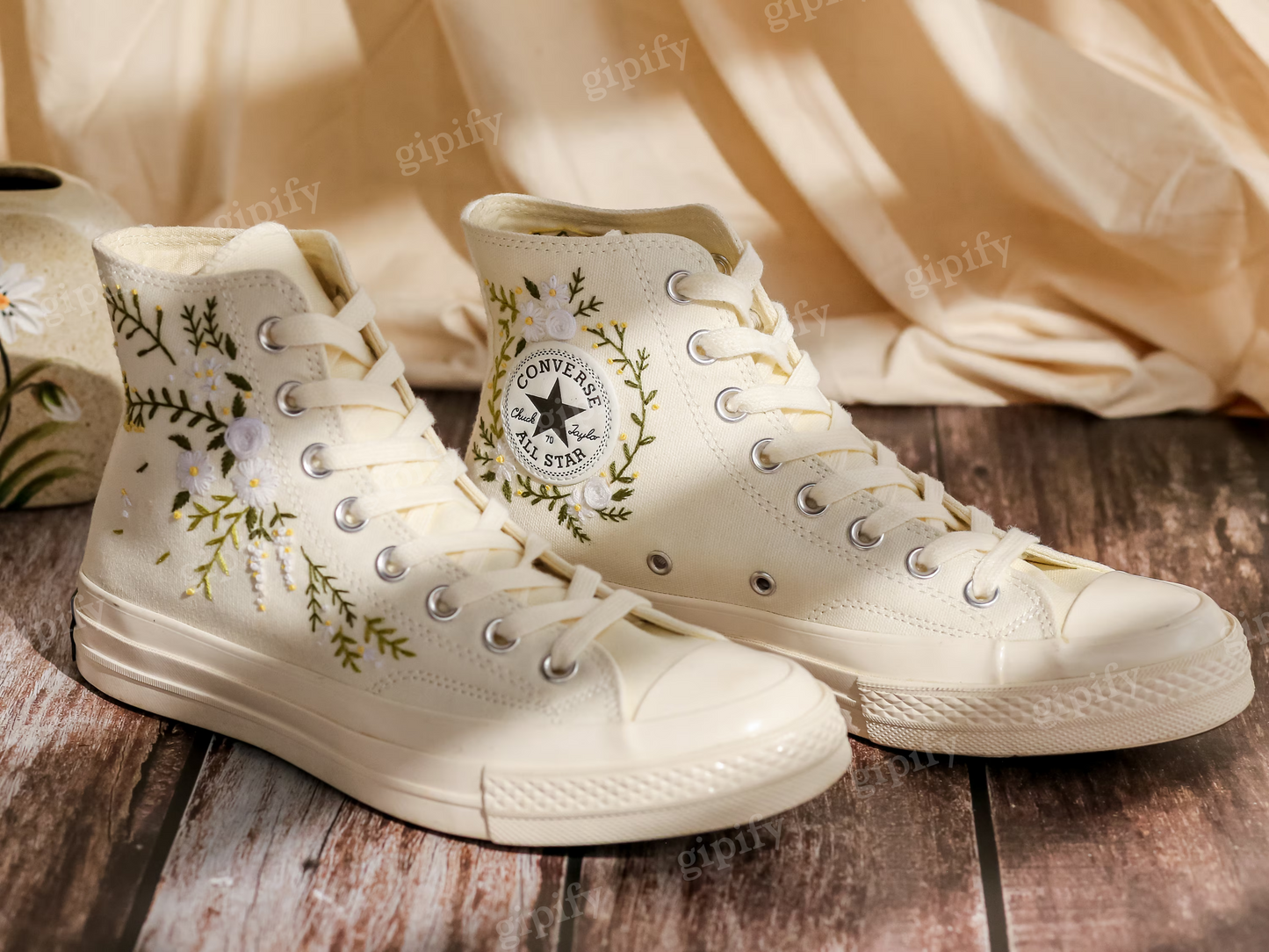 Custom Embroidered Wedding Converse, White Flowers Embroidered Sneakers for Bride, Embroidered Wedding Reception Shoes, Wedding Gifts