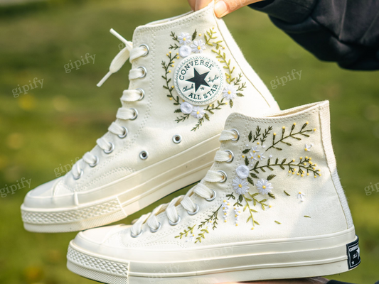 Custom Embroidered Wedding Converse, White Flowers Embroidered Sneakers for Bride, Embroidered Wedding Reception Shoes, Wedding Gifts