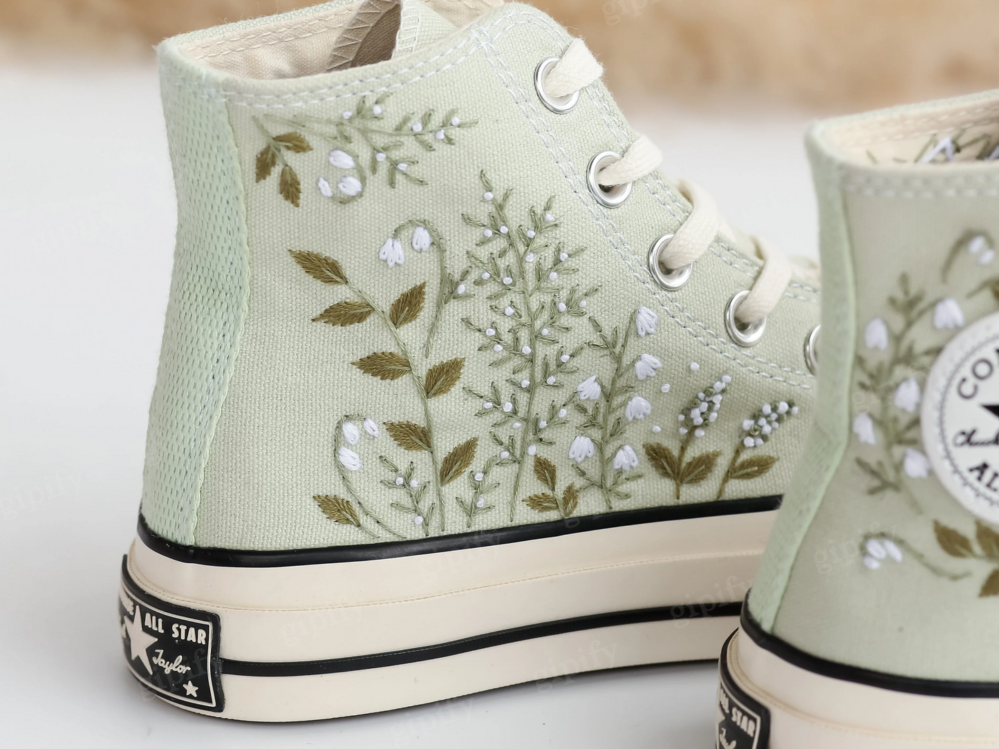 Custom Wedding Converse High Tops, Bridal Flowers Embroidered Shoes, Wedding Flowers Embroidered Sneakers, Personalized Gifts for Girlfriend