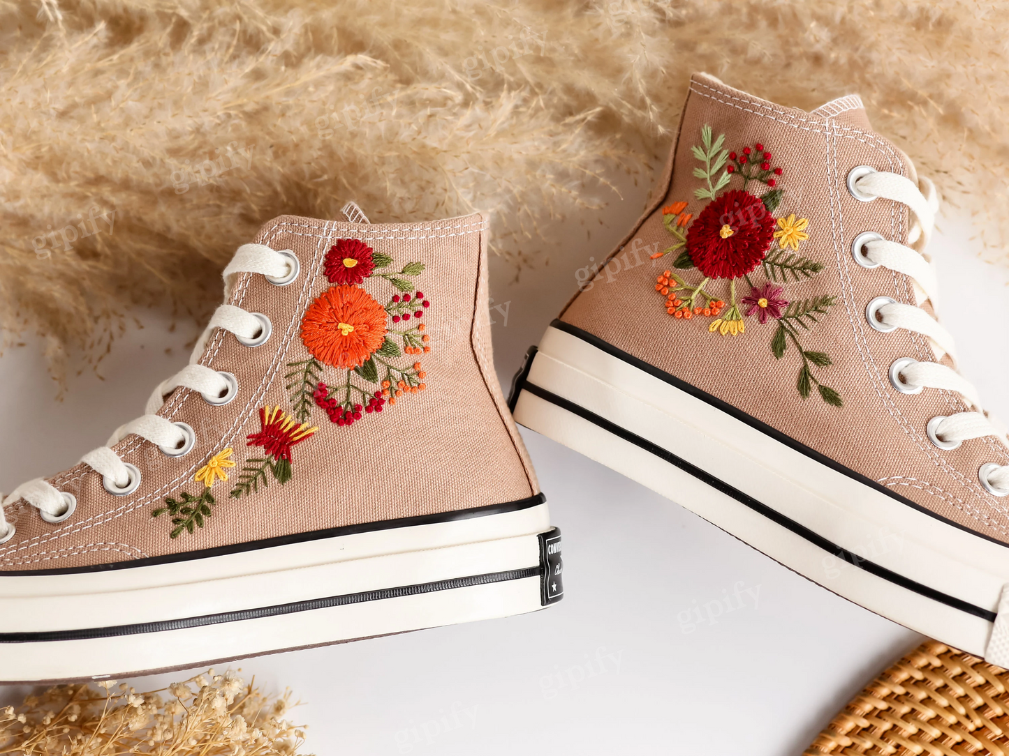 Embroidered Converse, Custom Converse High Tops Embroidered Bridal Flowers, Custom Shoes Embroidered Flowers, Wedding sneakers Wedding Gifts