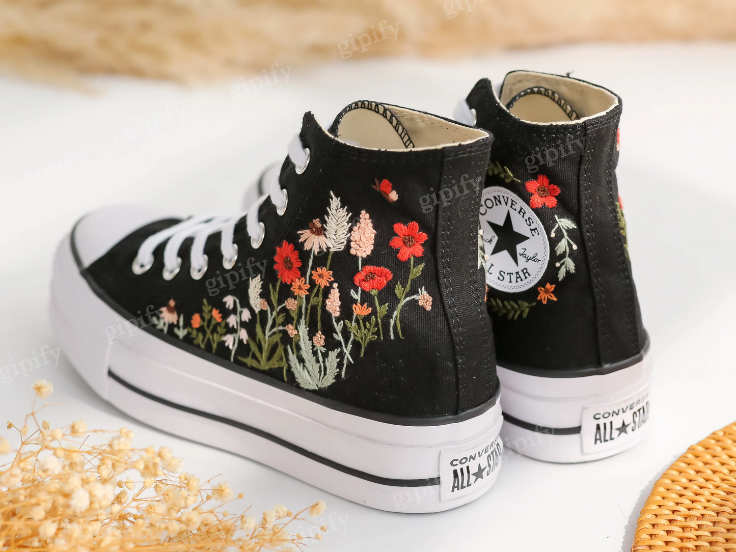 Custom Wedding Converse Platform, Bridal Flowers Embroidered Sneakers, Flowers Embroidered Converse for Wedding, Personalized Bridal Sneaker