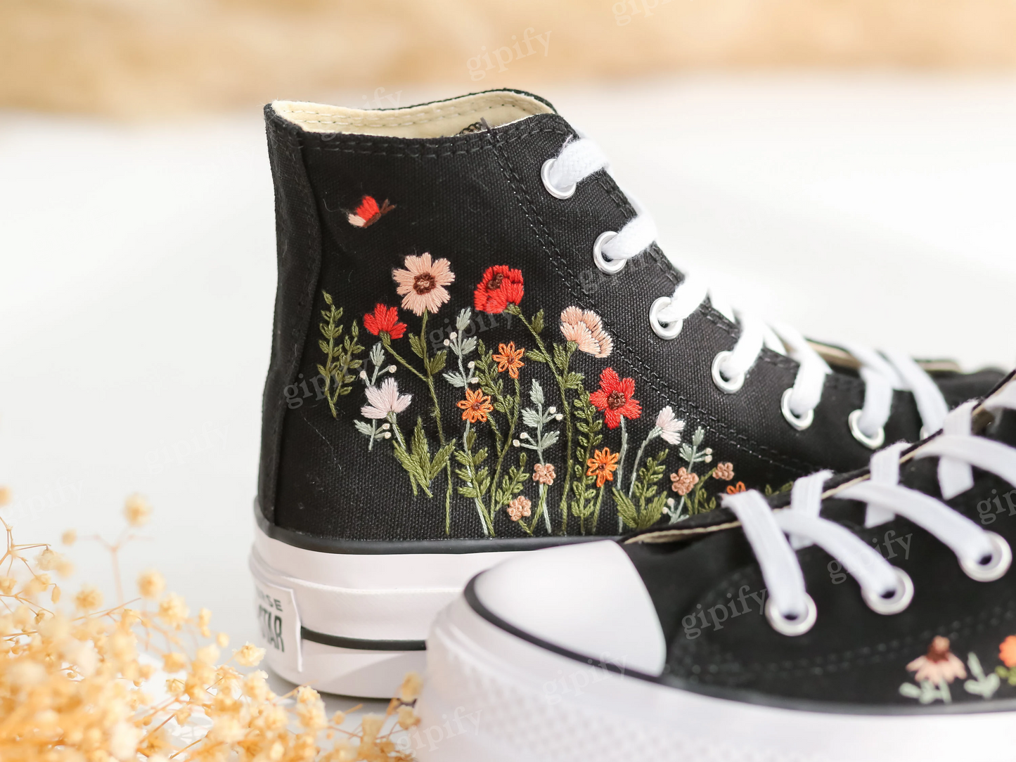 Custom Wedding Converse Platform, Bridal Flowers Embroidered Sneakers, Flowers Embroidered Converse for Wedding, Personalized Bridal Sneaker