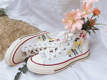 Custom Embroidered Converse Sneakers, Custom Converse High Tops Embroidered Floral,  Wedding Converse for Bride, Handmade Gift