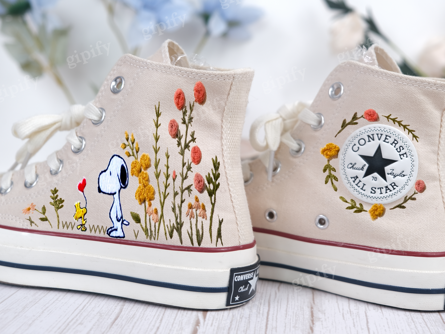 Embroidery Peanuts Dog Converse, Embroidered Converse Flower Shoes, Handmade Embroidery Flowers Shoes, Vintage Retro Christmas Gift