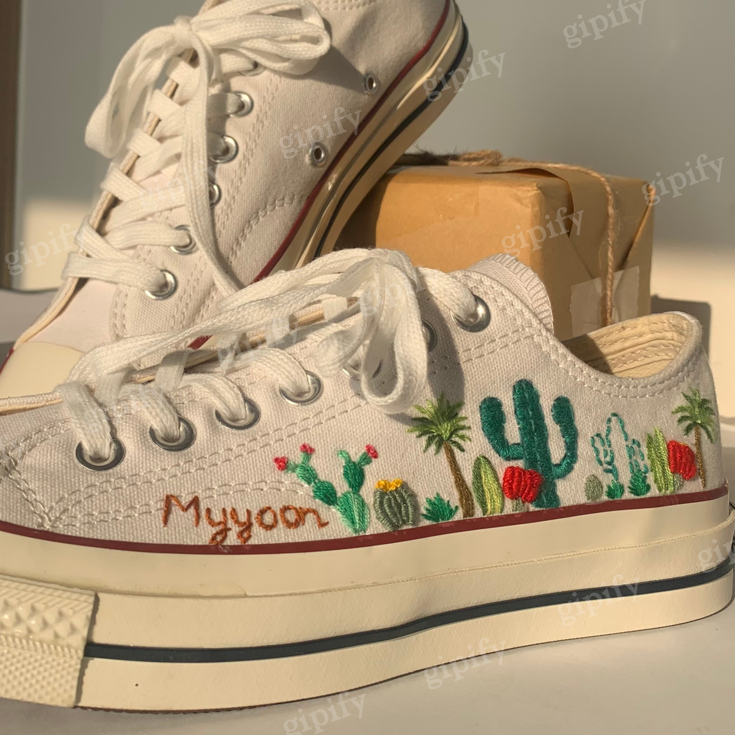 Embroidered Converse/ Custom Converse Chuck Taylor Embroidered Flowers/ Embroidered Converse Low Tops / Wedding Embroidered Shoes