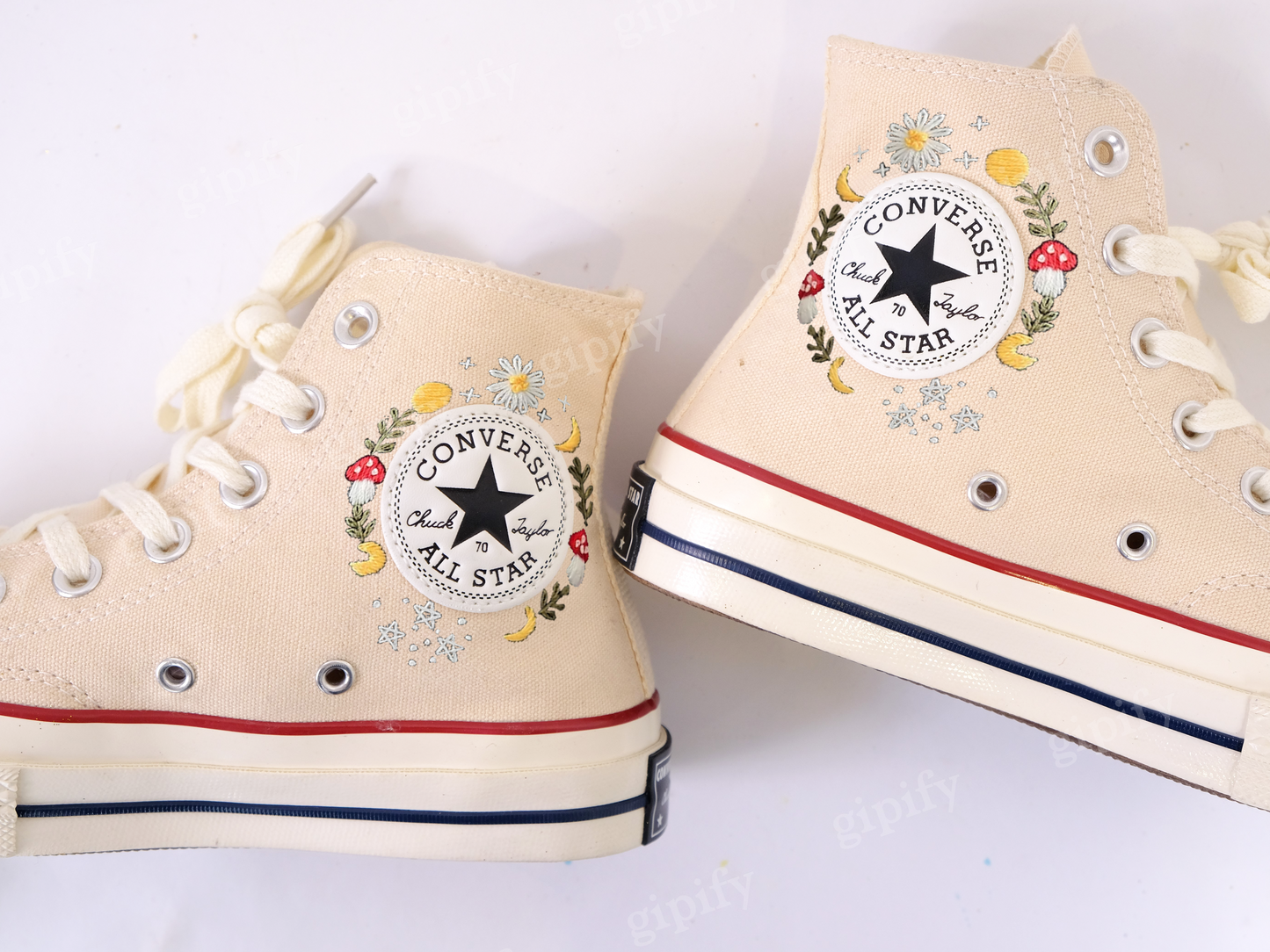 Custom Converse High Tops Chuck Taylor 1970s/Embroidered Flower and Cat Converse/Handmade embroidered cat pets shoes/Wedding gift for her