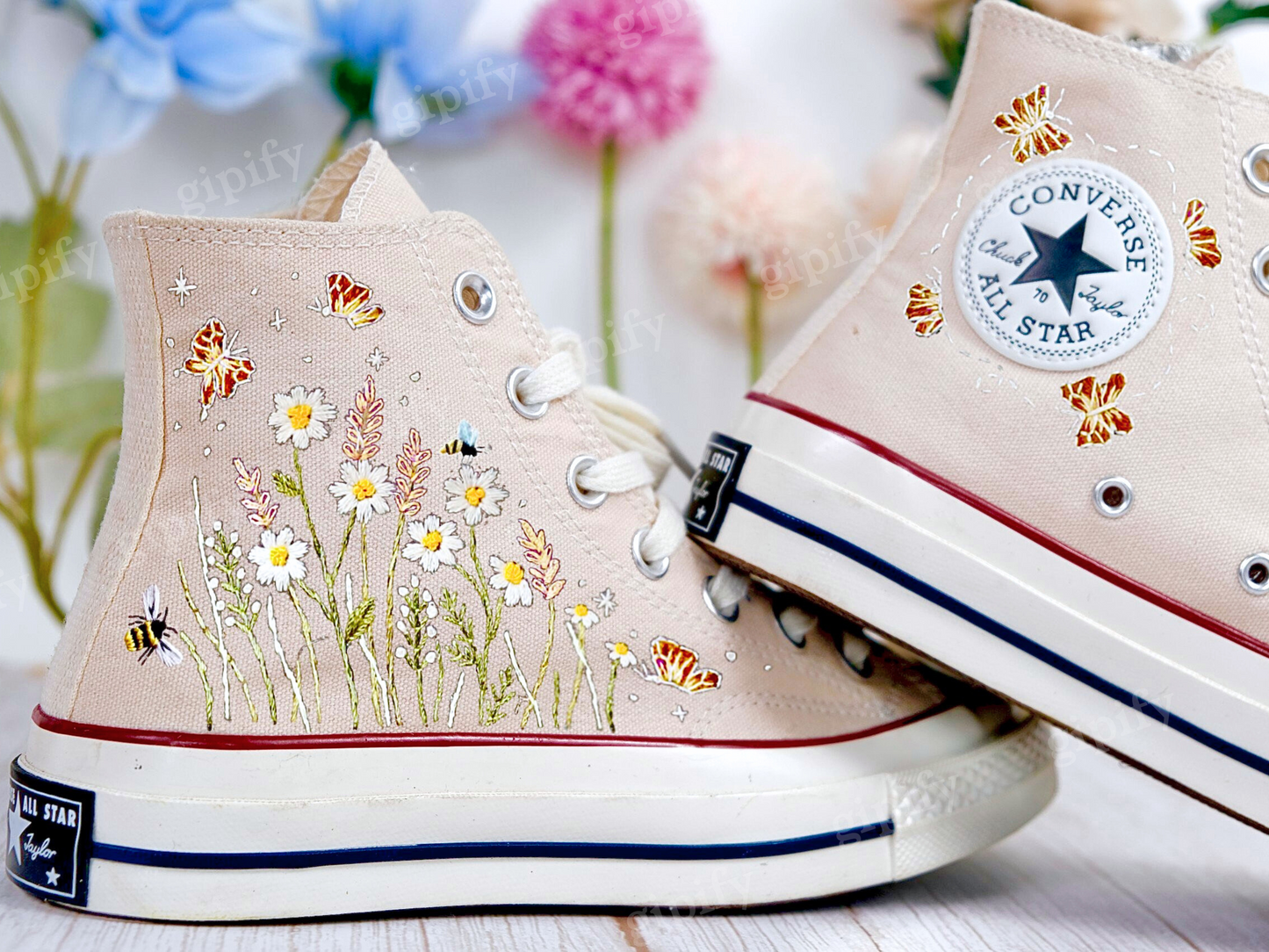 Custom Embroidered Converse High Tops/ Custom Converse Chuck Taylor 1970s Embroidered Daisy Flower/ Wedding sneakers/ Wedding Gift