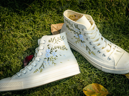 Custom Embroidered Wedding Converse, White Flowers Embroidered Sneakers for Bride, Embroidered Wedding Reception Shoes, Wedding Gifts