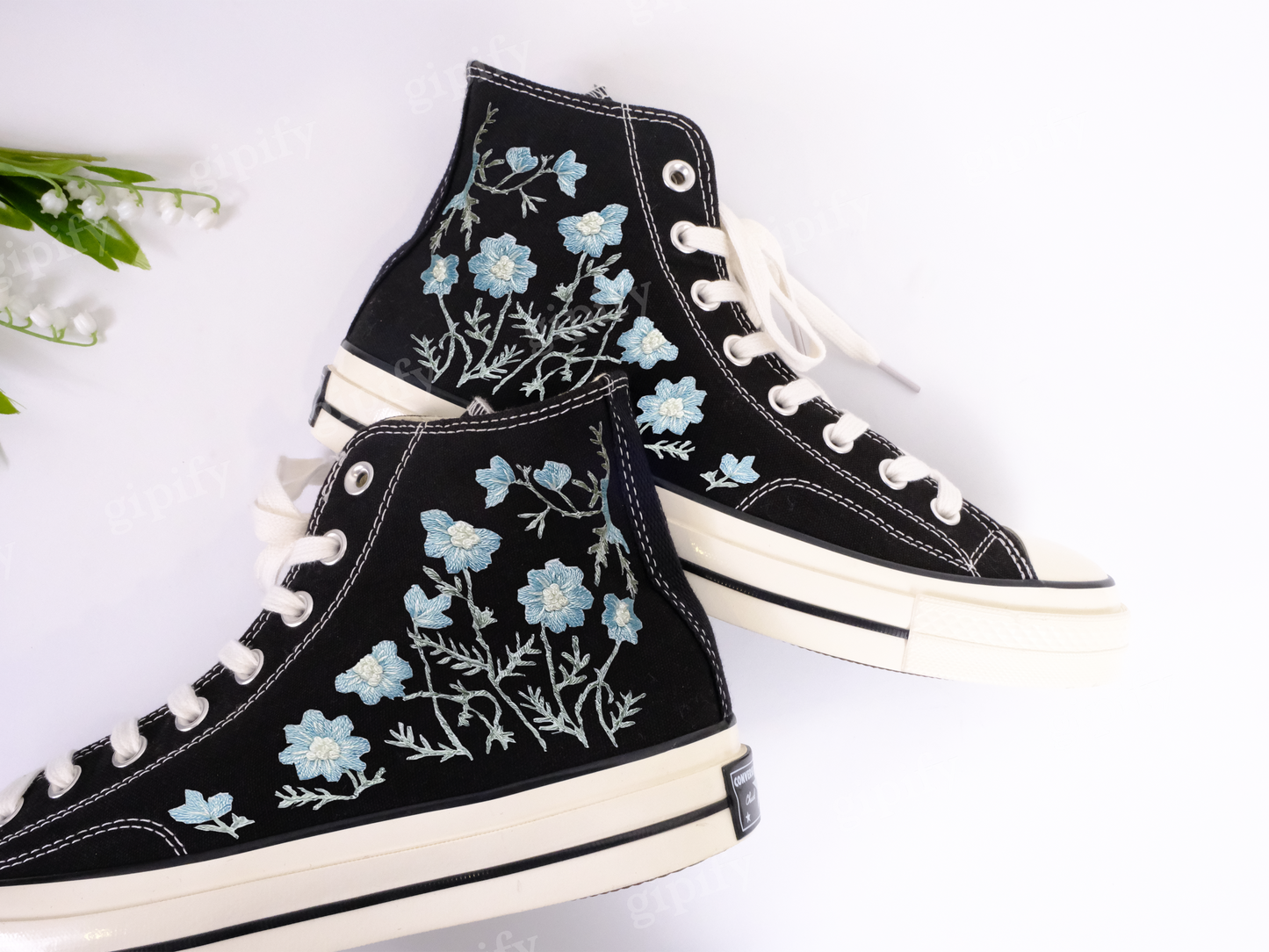 Wedding Sneakers for Bride/Bridal Flower Embroidered Converse Platform/Flower Embroidered Shoes/Floral Embroider Sneakers/Wedding Gifts