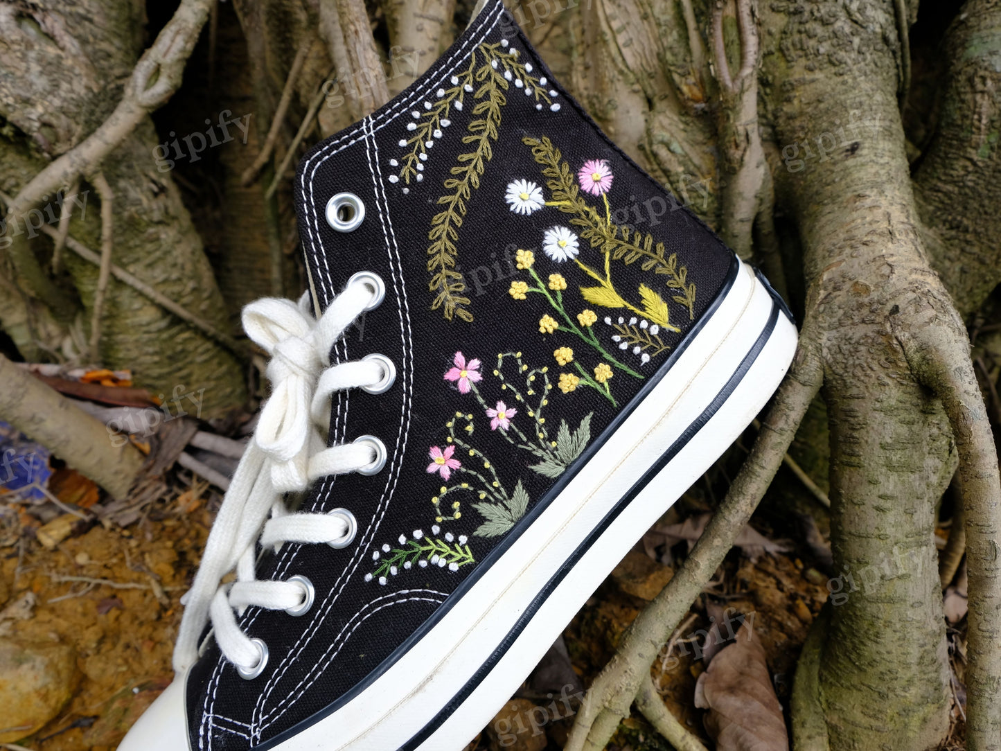 Custom embroidery converse sneakers, Flower Converse, Converse Custom Floral Embroidery, Birthday gift for her