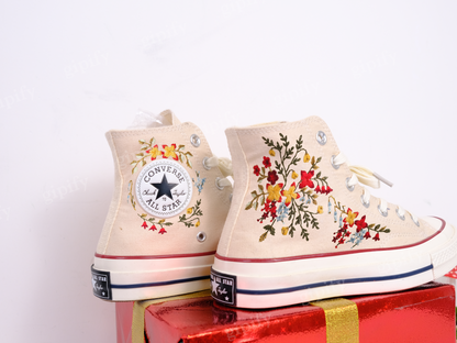 Wedding Sneaker for Bride/Wedding Flowers Embroidered Converse Custom/Wildflower Bridal Bouquet Embroidered Shoes/Gifts for Girlfriend