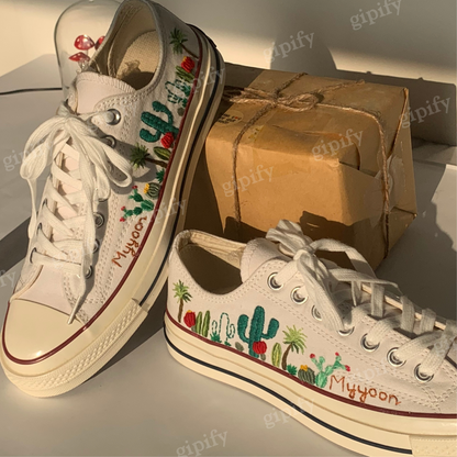 Embroidered Converse/ Custom Converse Chuck Taylor Embroidered Flowers/ Embroidered Converse Low Tops / Wedding Embroidered Shoes