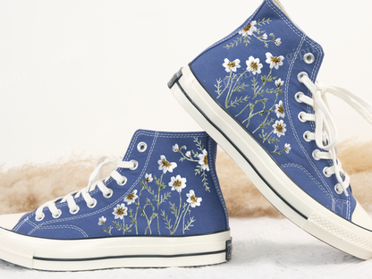 Custom Wedding Sneakers Platform, White Flower Embroidered Converse, Daisy Embroidery Bridal Sneakers, Personalized Bride Shoes Wedding Gift