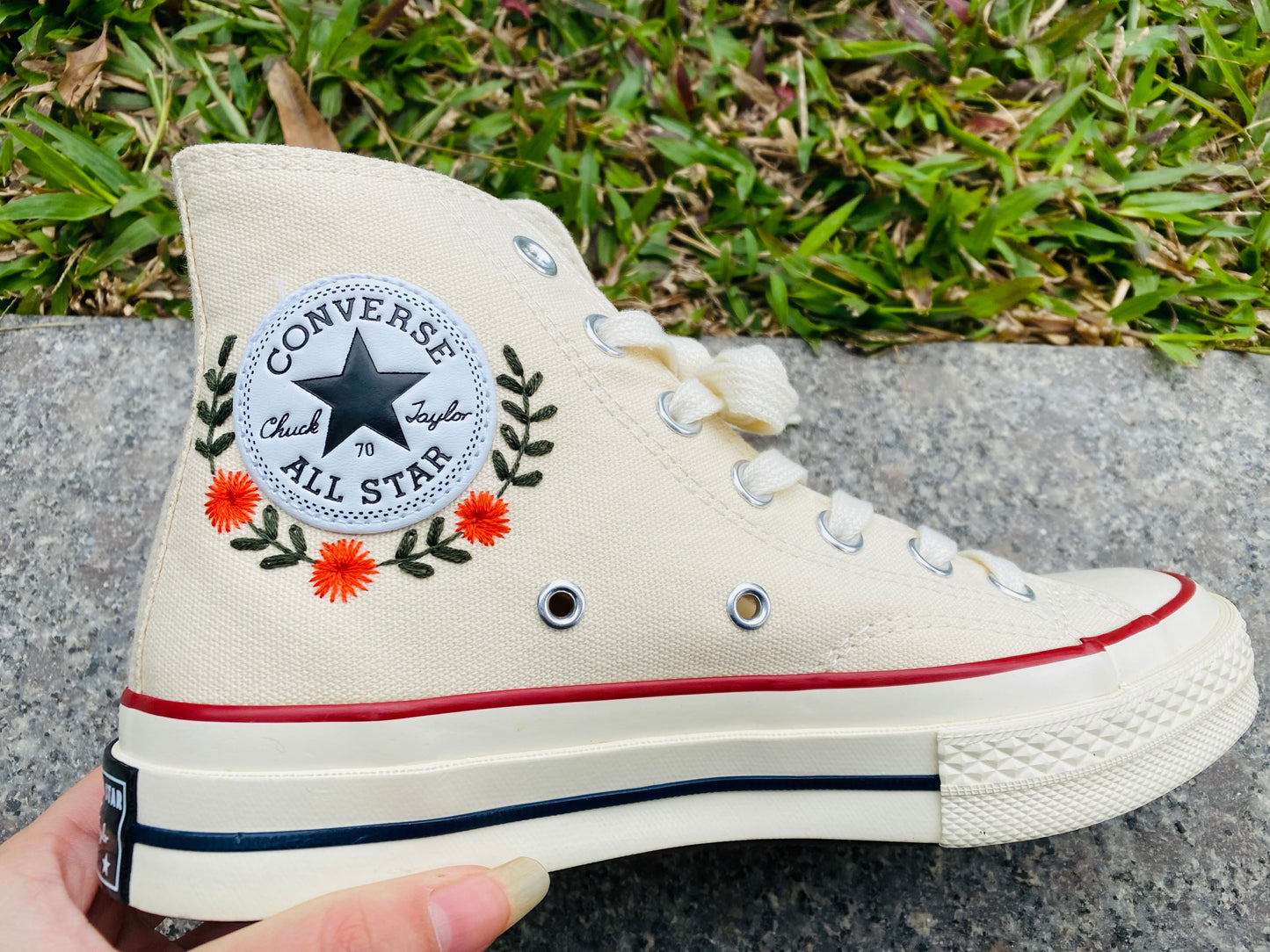 Custom Converse Platform/ Wedding Flowers Embroidered Platform Shoes/ Bridal Flowers Embroidered Sneakers/ Personalized Bridal Sneaker