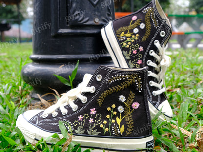 Custom embroidery converse sneakers, Flower Converse, Converse Custom Floral Embroidery, Birthday gift for her