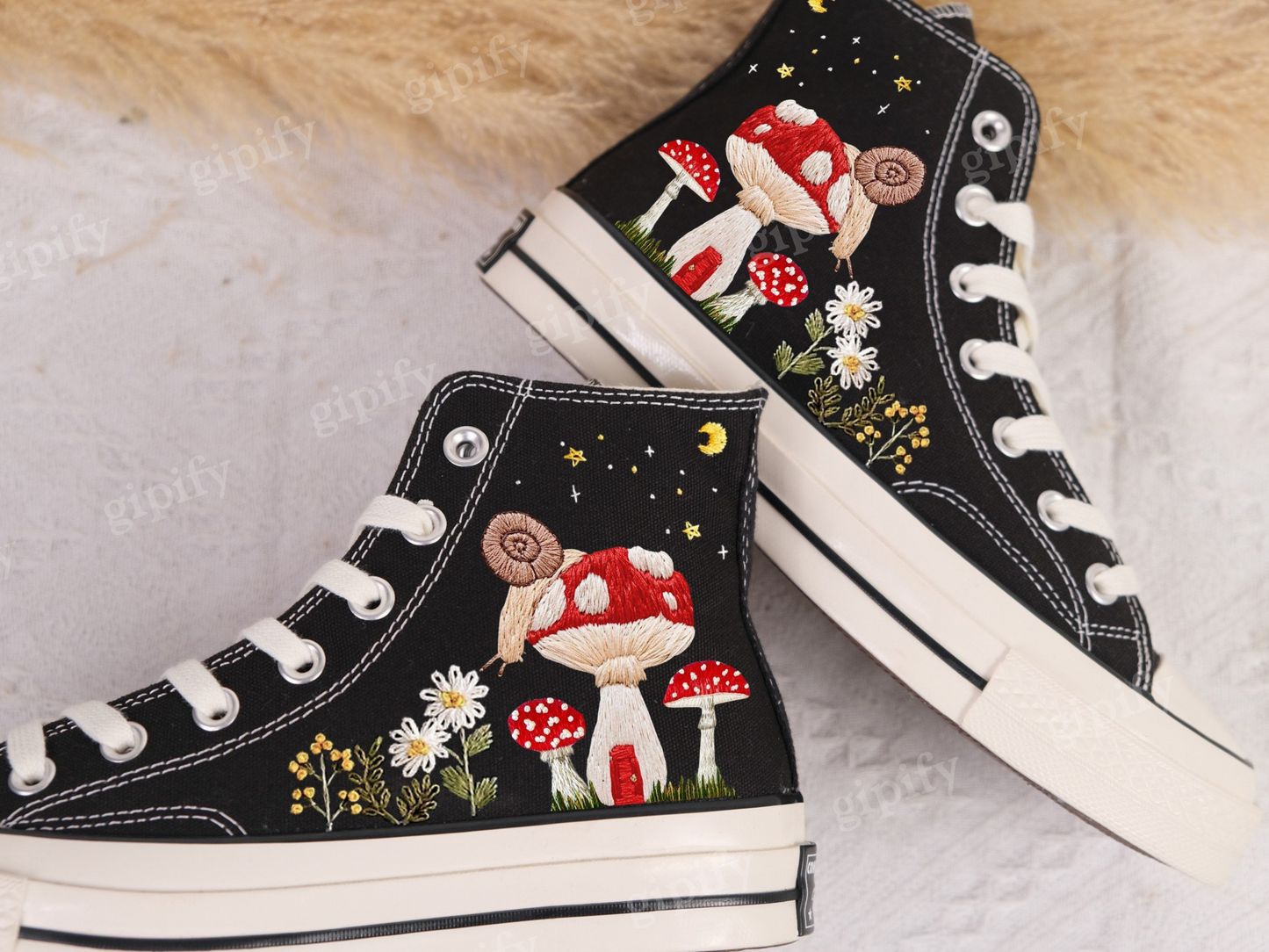 Custom Embroidered Converse Chuck Taylor 1970s/Mushrooms Embroidered Sneakers Custom/Mushrooms Embroidered Converse Shoes/Gifts for Her