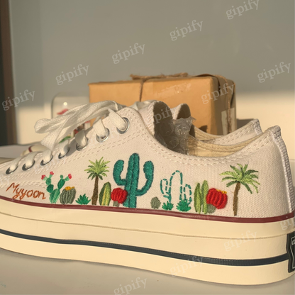 Embroidered Converse/ Custom Converse Chuck Taylor Embroidered Flowers/ Embroidered Converse Low Tops / Wedding Embroidered Shoes